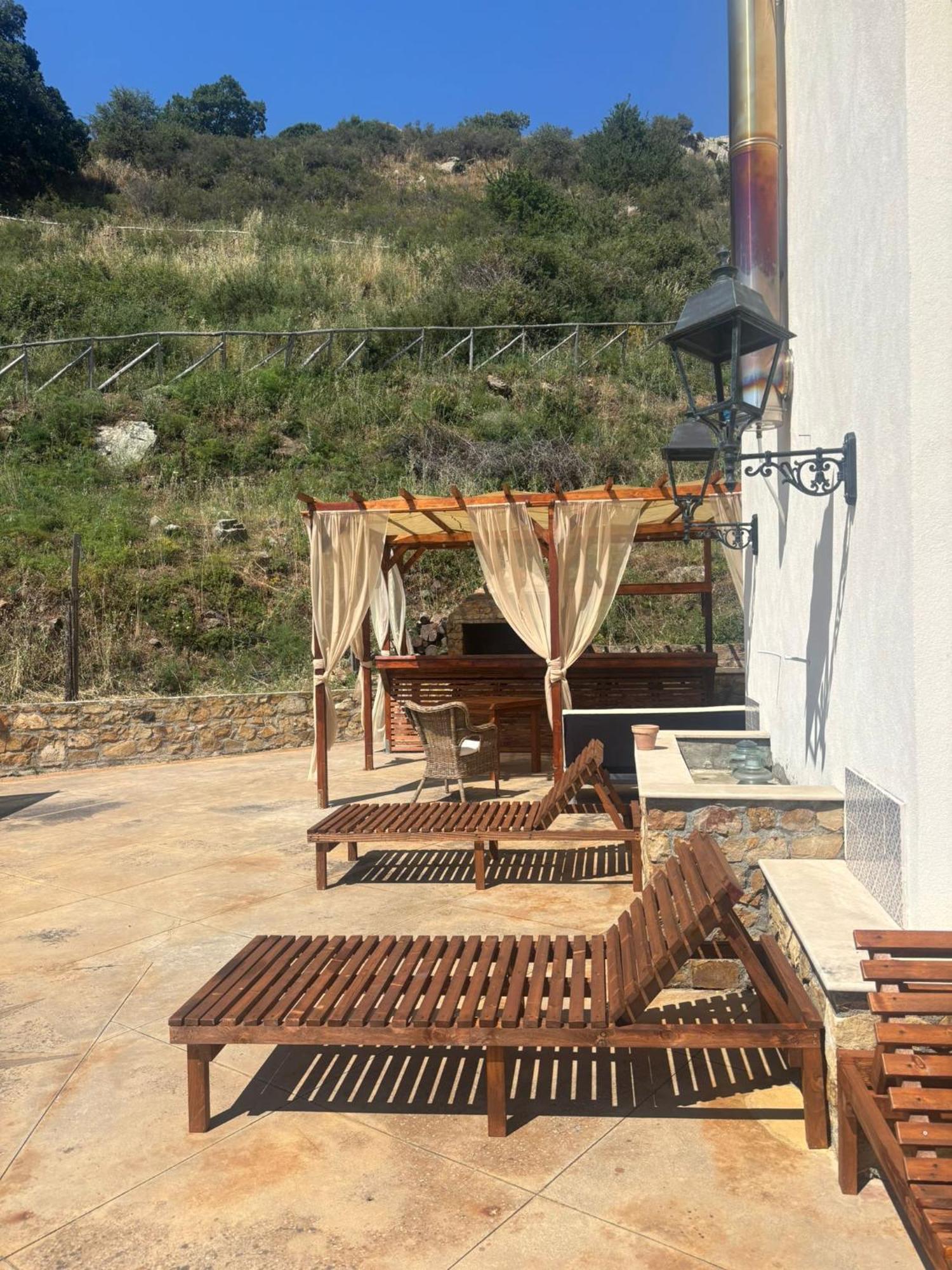 Montesoprano - - - Gym -camping - *
