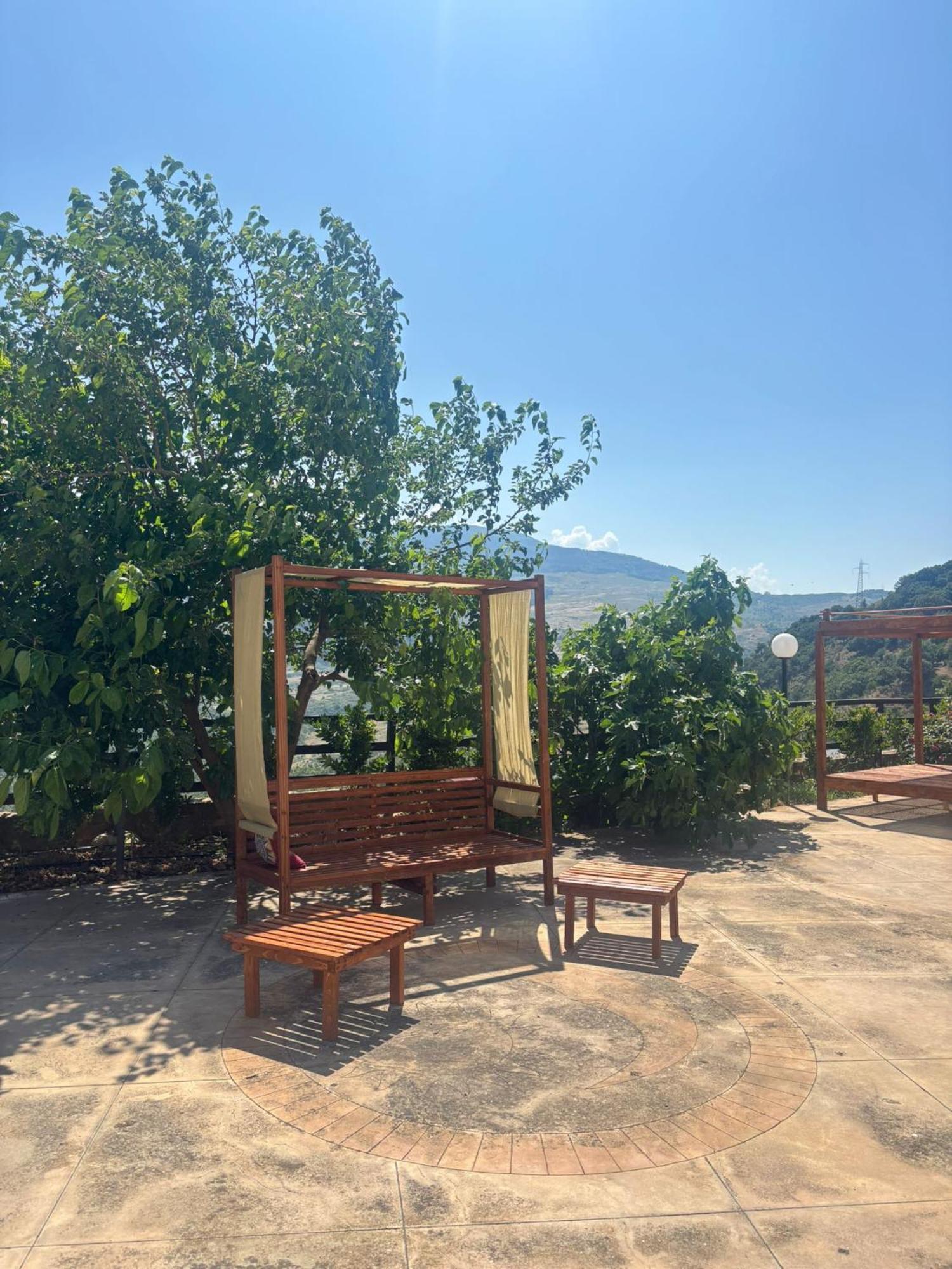 Montesoprano - - - Gym -camping - Capizzi